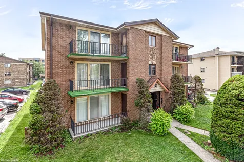 10333 Mayfield Avenue Oak Lawn IL 60453