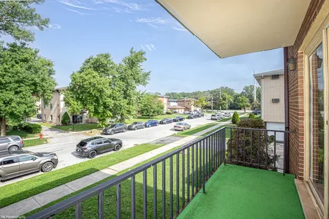 10333 Mayfield Avenue Oak Lawn IL 60453