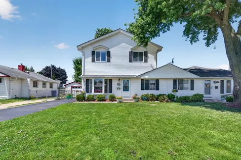 8856 South Komensky Avenue Hometown IL 60456
