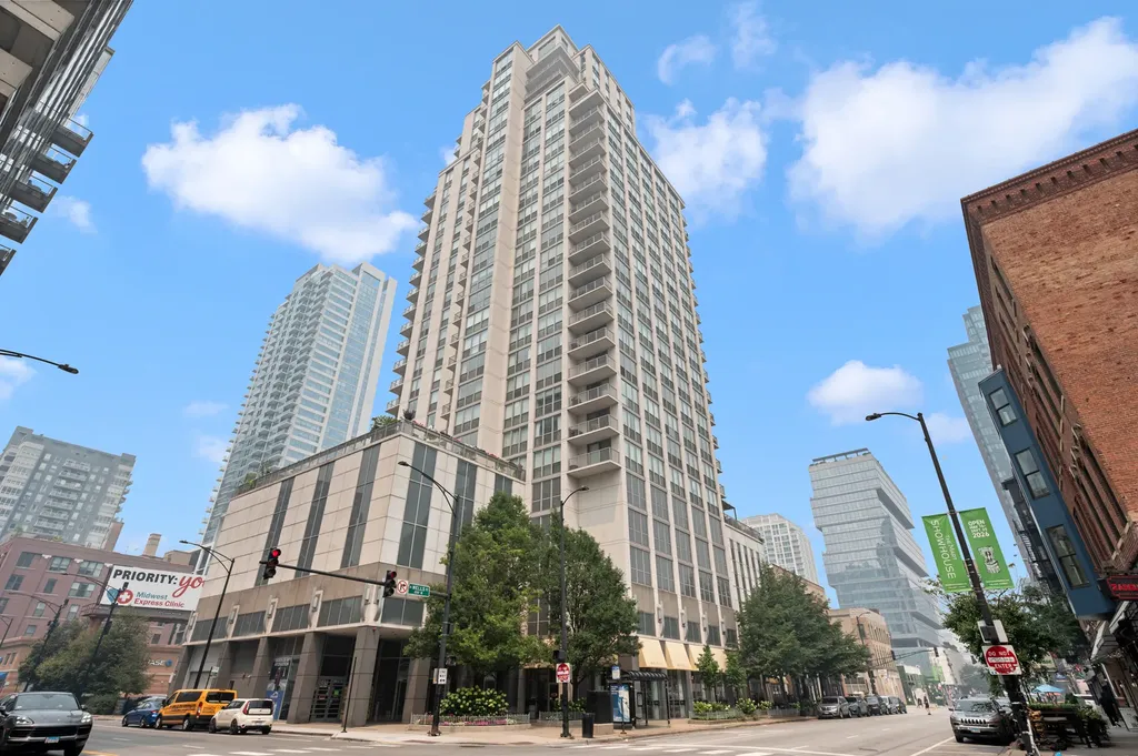 200 West Grand Avenue Chicago IL 60654