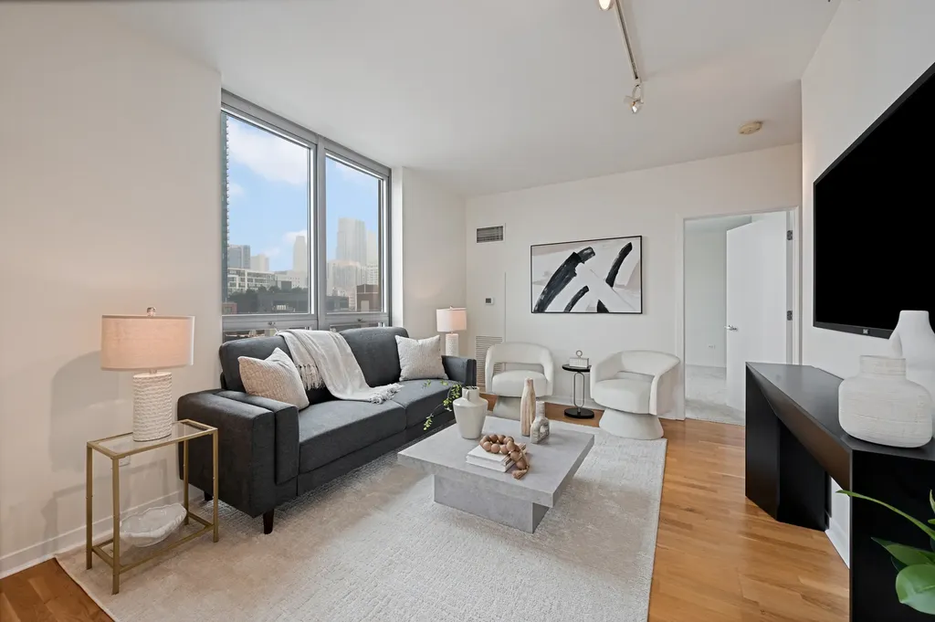 200 West Grand Avenue Chicago IL 60654