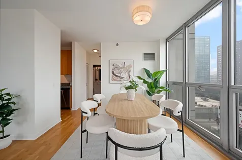 200 West Grand Avenue Chicago IL 60654
