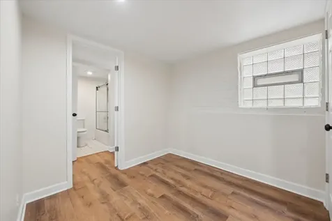 3842 North Bell Avenue Chicago IL 60618
