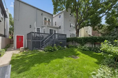 3842 North Bell Avenue Chicago IL 60618