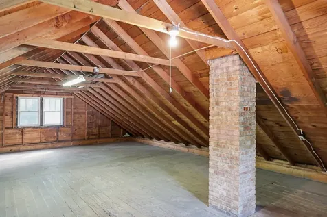 603 North Jefferson Avenue Dixon IL 61021