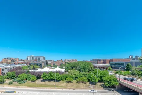 520 North Halsted Street Chicago IL 60642