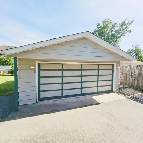 618 West Comstock Avenue Elmhurst IL 60126