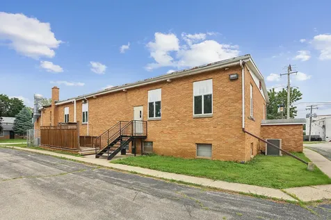 510 East Dearborn Street Plano IL 60545