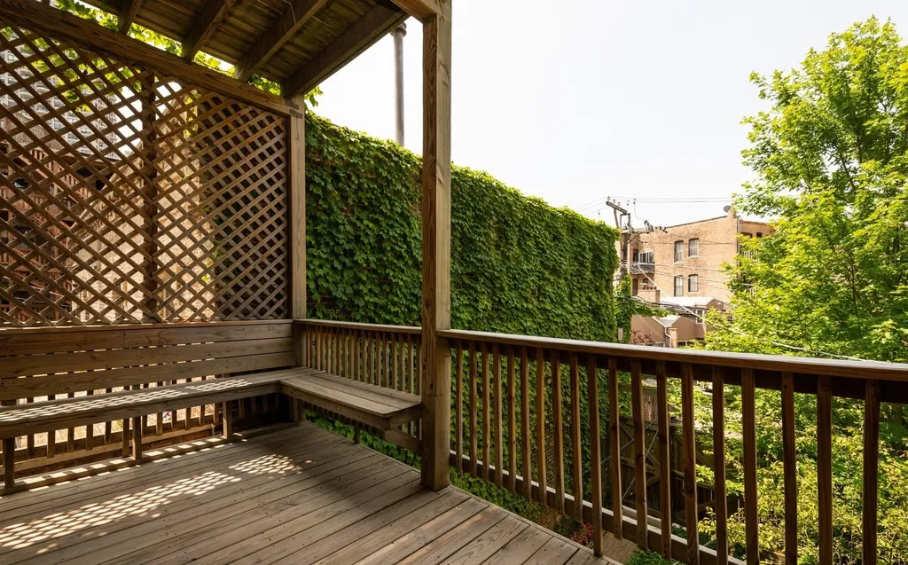2120 North Clark Street Chicago IL 60614