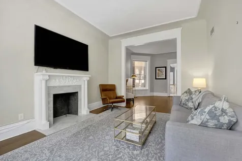2120 North Clark Street Chicago IL 60614