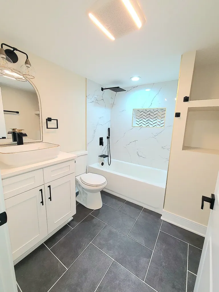 8623 South Wood Avenue Chicago IL 60620
