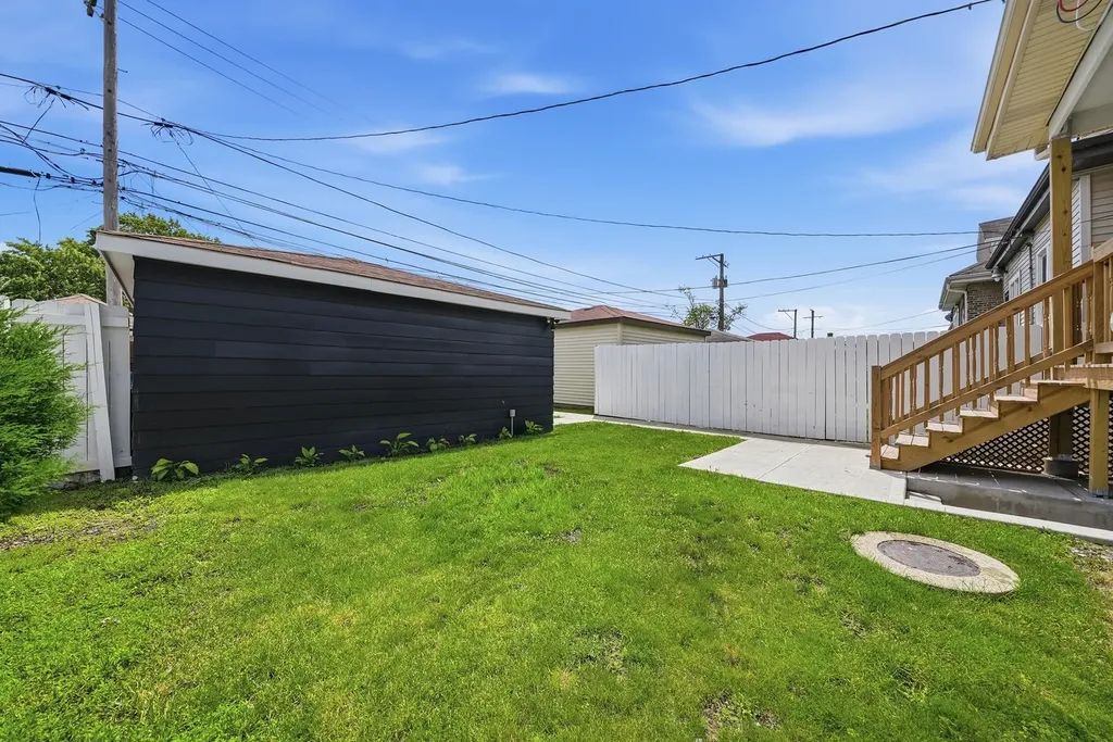 8623 South Wood Avenue Chicago IL 60620