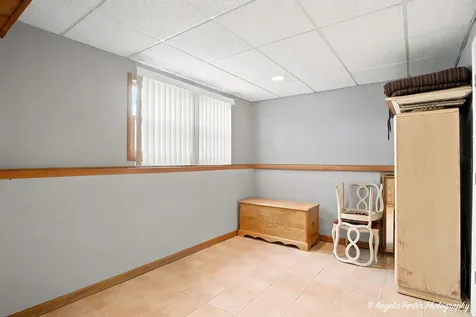 2494 Forest View Road Lindenhurst IL 60046