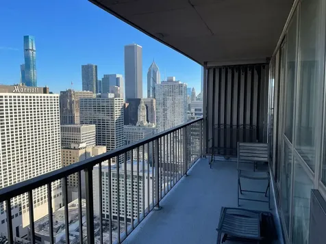 10 East Ontario Street Chicago IL 60611