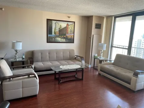 10 East Ontario Street Chicago IL 60611