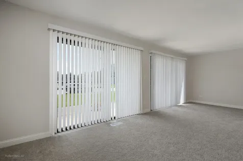 19215 Elm Drive Country Club Hills IL 60478