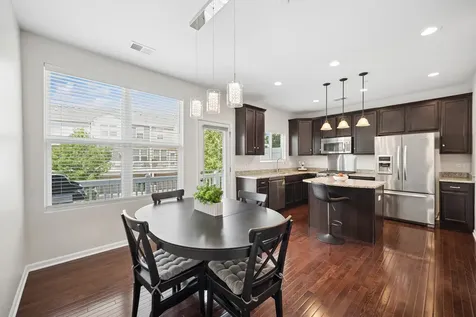 2116 Saipan Drive Glenview IL 60026