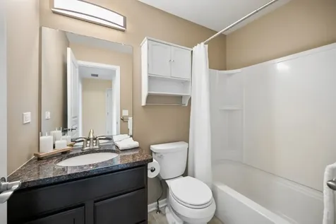 2116 Saipan Drive Glenview IL 60026