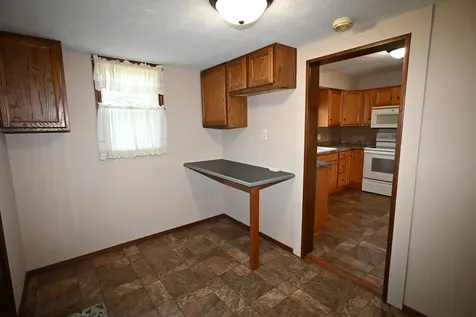 302 South Summit Street El Paso IL 61738