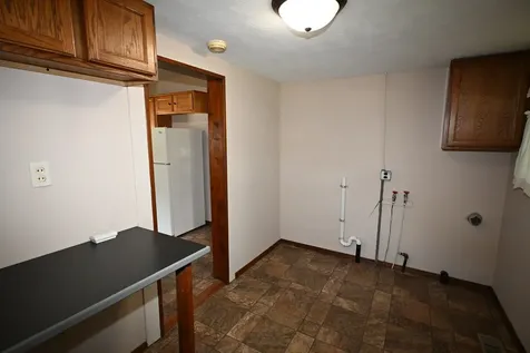 302 South Summit Street El Paso IL 61738