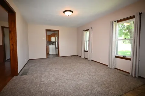 302 South Summit Street El Paso IL 61738