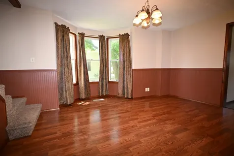 302 South Summit Street El Paso IL 61738