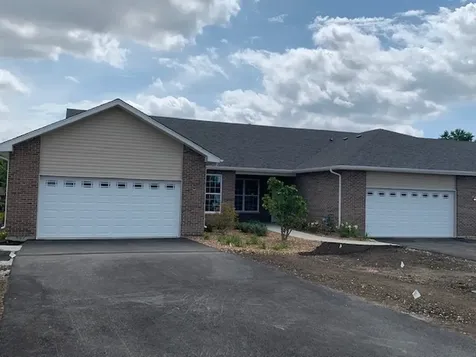 453 Ridge Lane Bolingbrook IL 60440