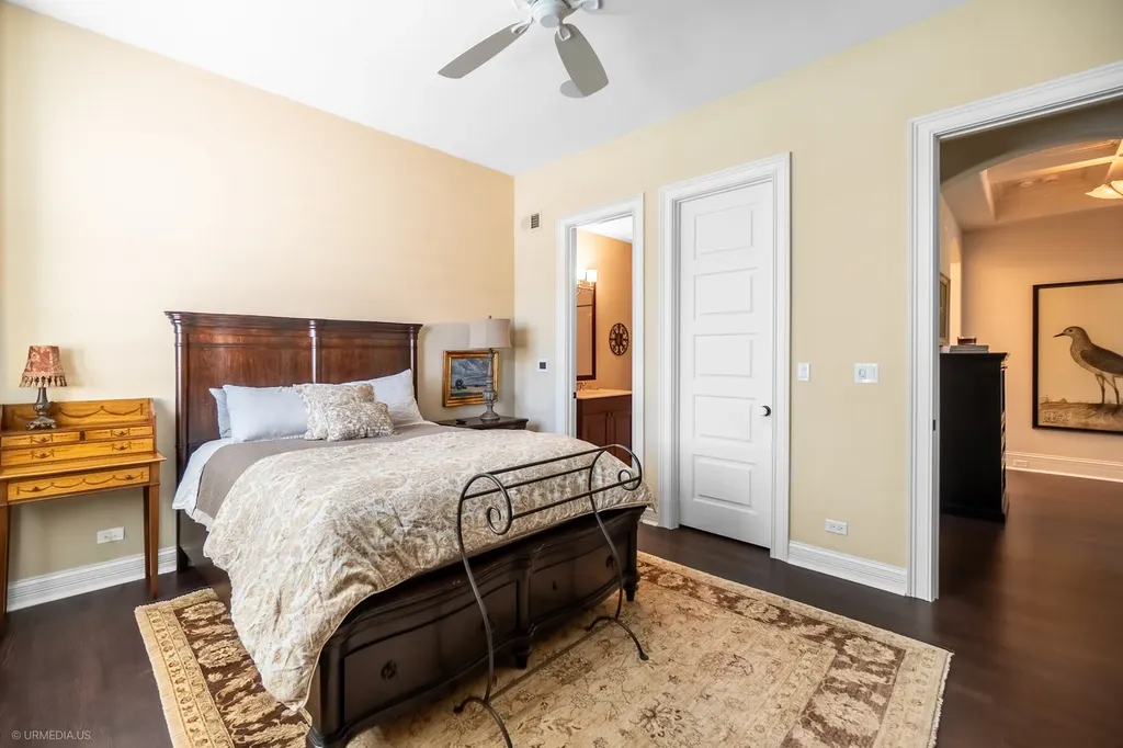 265 South Kenilworth Avenue Elmhurst IL 60126