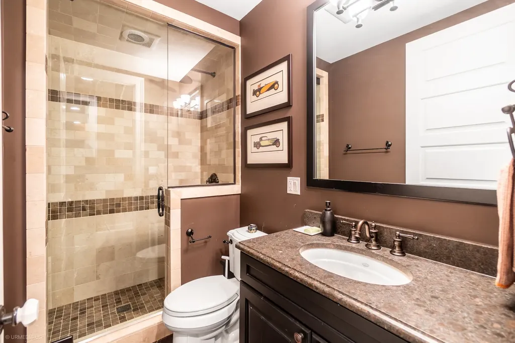 265 South Kenilworth Avenue Elmhurst IL 60126