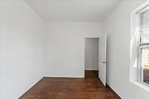 4423 South Prairie Avenue Chicago IL 60653