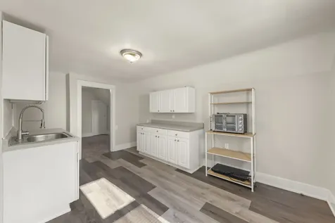 617 South 4th Street Aurora IL 60505