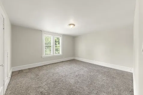617 South 4th Street Aurora IL 60505