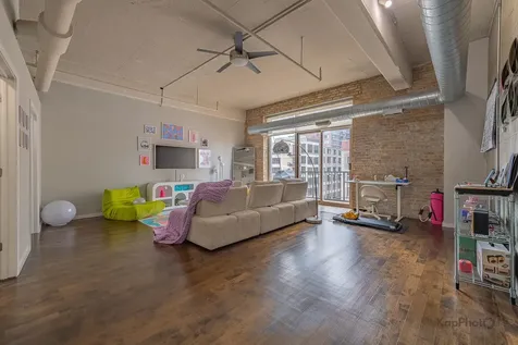 1528 South Wabash Avenue Chicago IL 60605