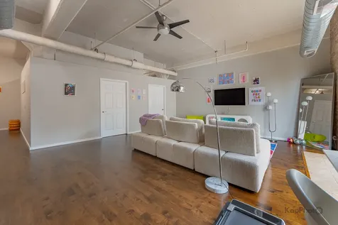 1528 South Wabash Avenue Chicago IL 60605