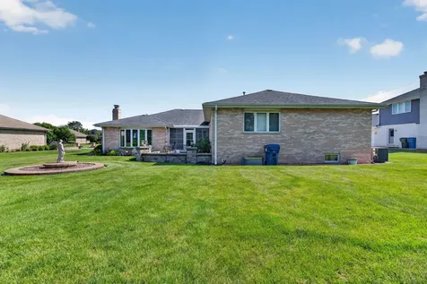12902 West Beaver Lake Drive Homer Glen IL 60491