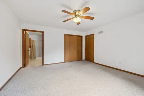 711 Harmony Court North Aurora IL 60542