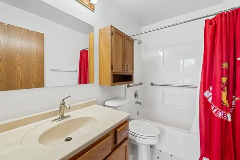 711 Harmony Court North Aurora IL 60542