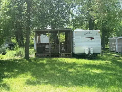 25-37 Woodhaven Lakes Sublette IL 61367