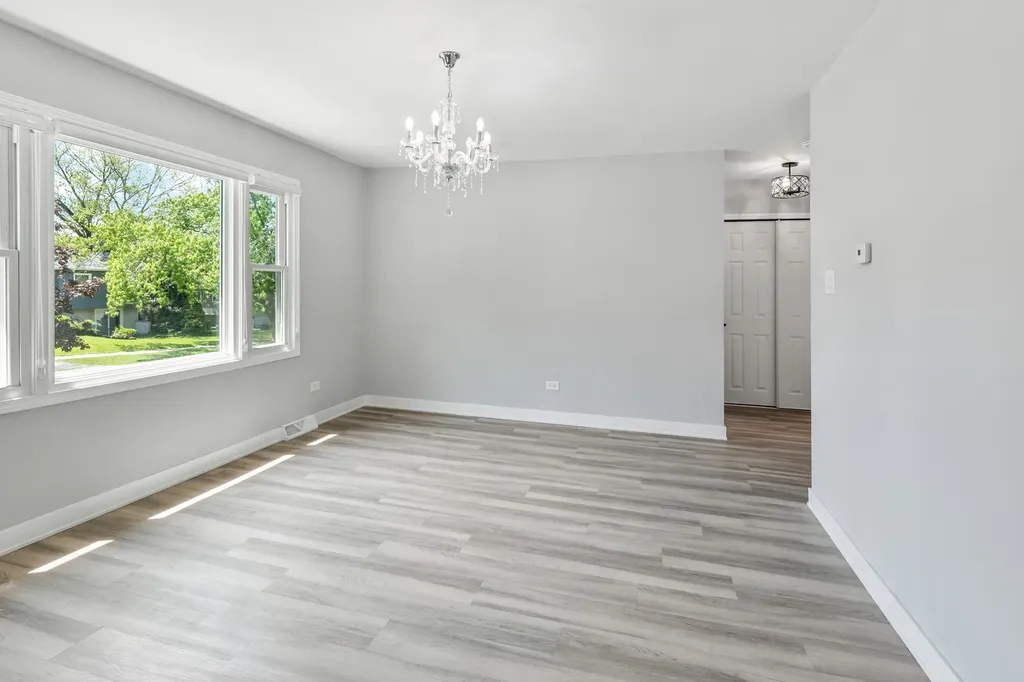 8920 Fairway Drive Orland Park IL 60462