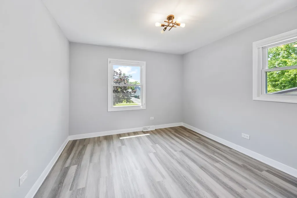 8920 Fairway Drive Orland Park IL 60462