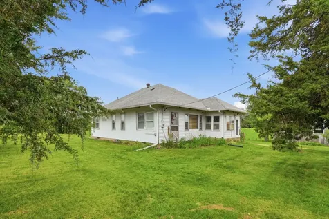 12694 Meredosia Road Albany IL 61230