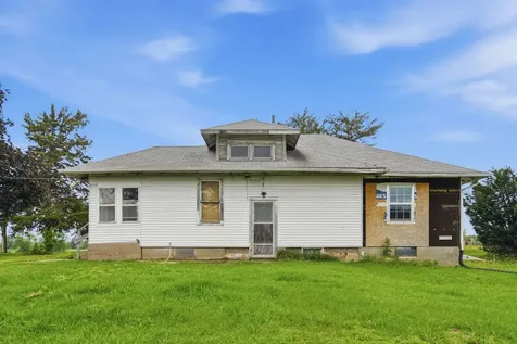 12694 Meredosia Road Albany IL 61230