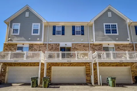 6809 Meadow Lane Morton Grove IL 60053