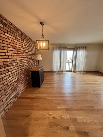 1988 Green Bay Road Highland Park IL 60035