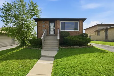 18045 Birch Avenue Country Club Hills IL 60478