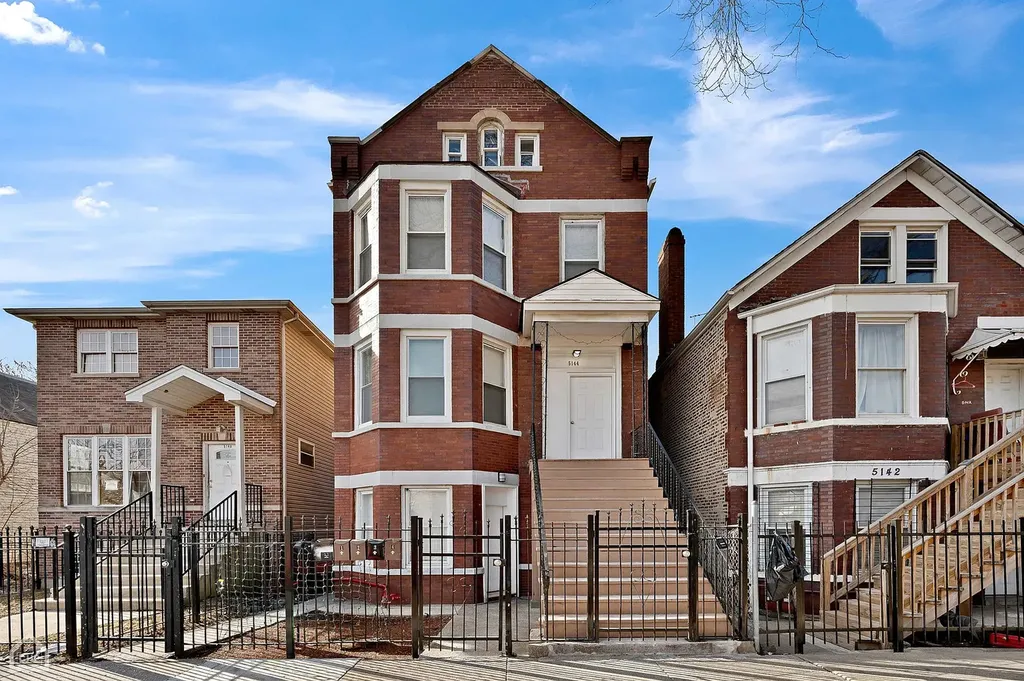 5144 South Hermitage Avenue Chicago IL 60609