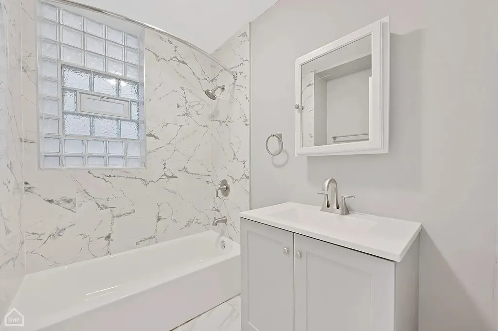 5144 South Hermitage Avenue Chicago IL 60609