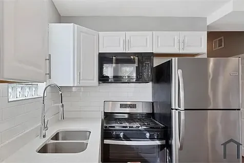 5144 South Hermitage Avenue Chicago IL 60609