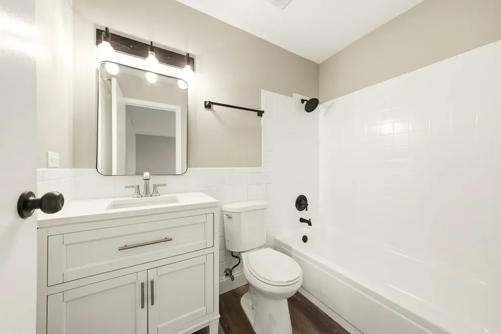 486 Seneca Lane Bolingbrook IL 60440