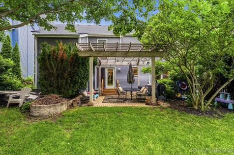 39W435 West Mallory Drive Geneva IL 60134